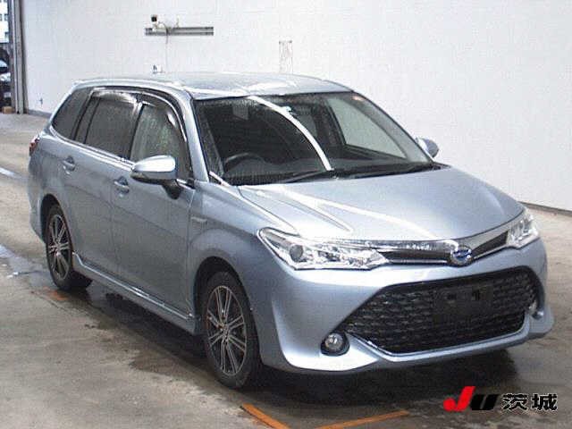 Toyota Fielder HV