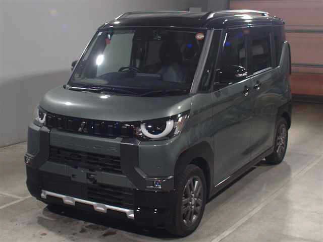 2024 Mitsubishi Delica Mini