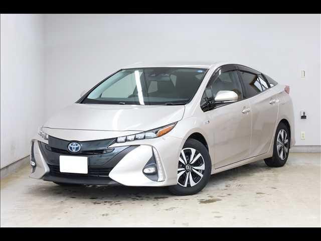 2017 Toyota Prius PHV