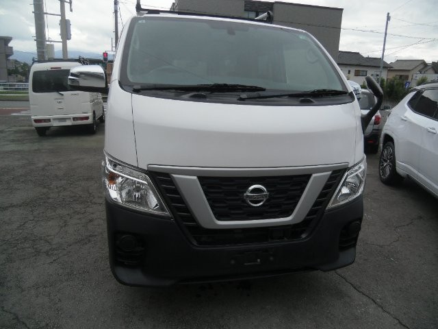 2018 Nissan NV350 Caravan