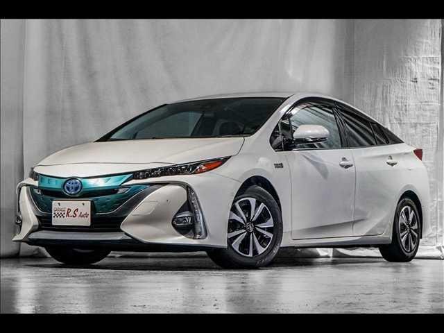 2017 Toyota Prius PHV