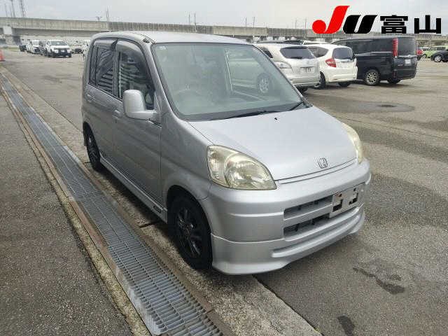 2001 Honda Life