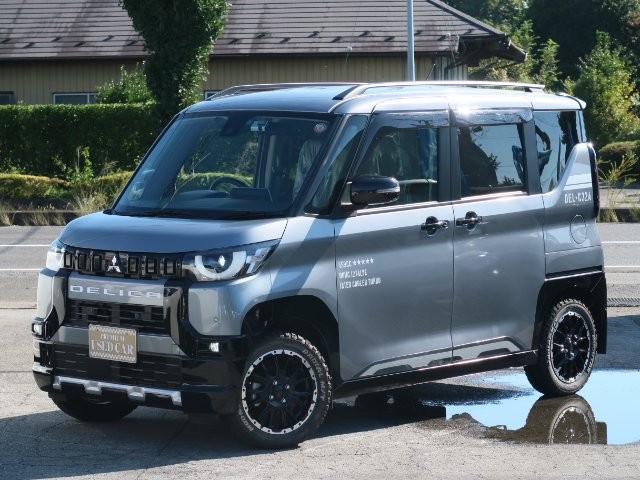 2023 Mitsubishi Delica Mini