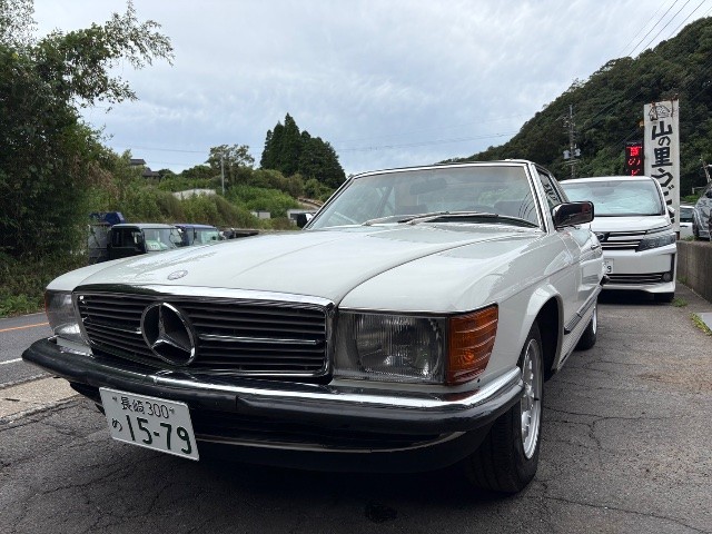 Mercedes-Benz SL Class
