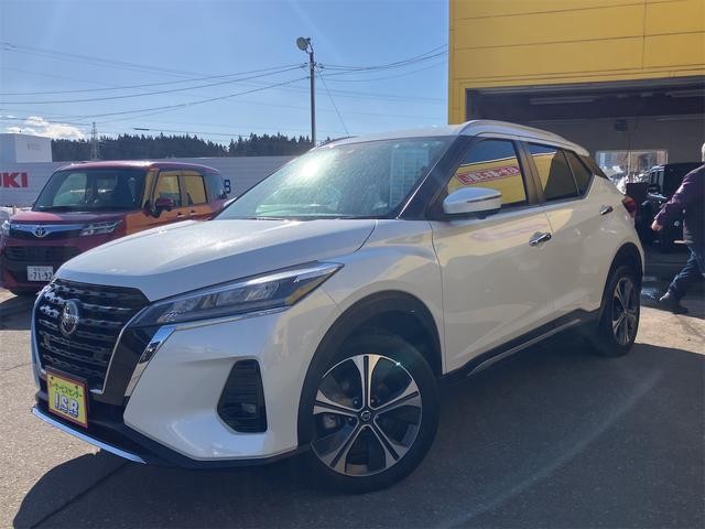 2023 Nissan Kicks