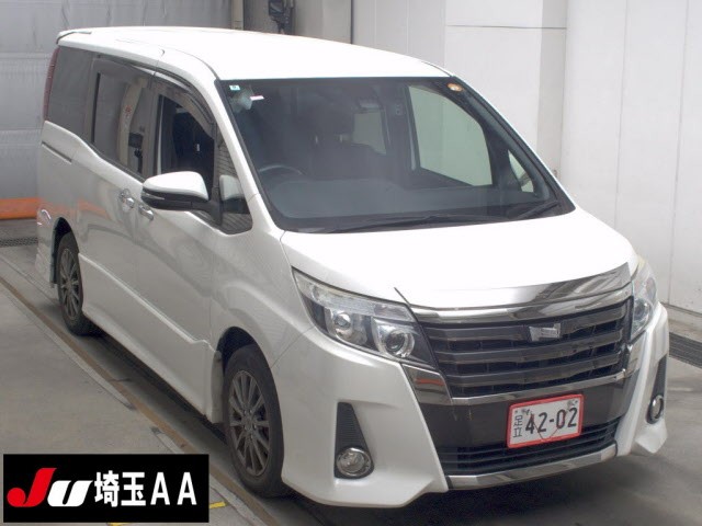 2016 Toyota Noah