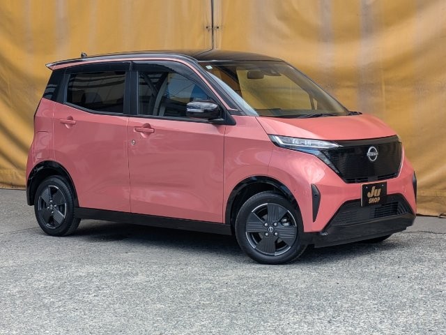 2022 Nissan Safari