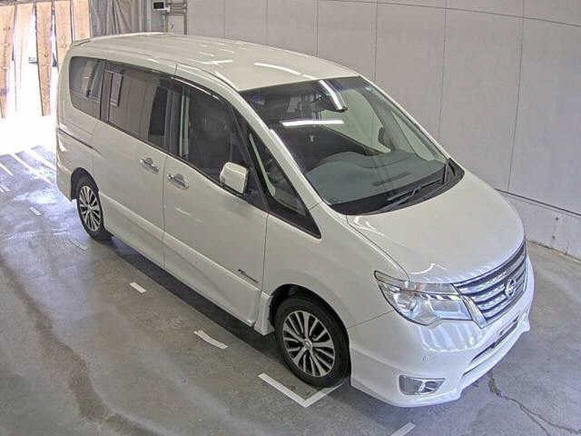 2015 Nissan Serena HV