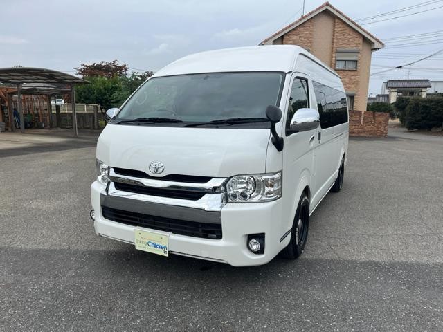 Toyota Hiace V
