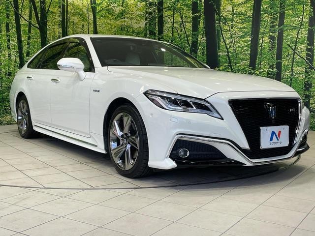 2018 Toyota Crown HV
