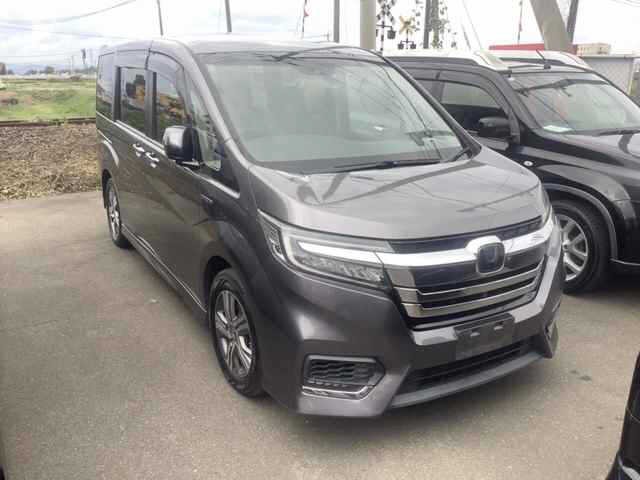 2017 Honda Step Wagon HV