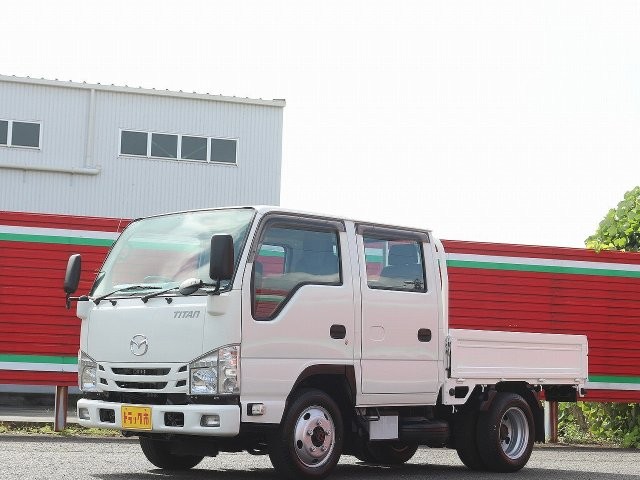 Mazda Titan