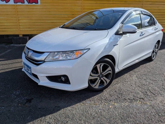 2015 Honda Grace HV