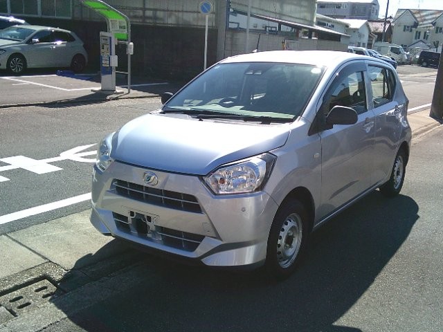 2020 Daihatsu Mira ES