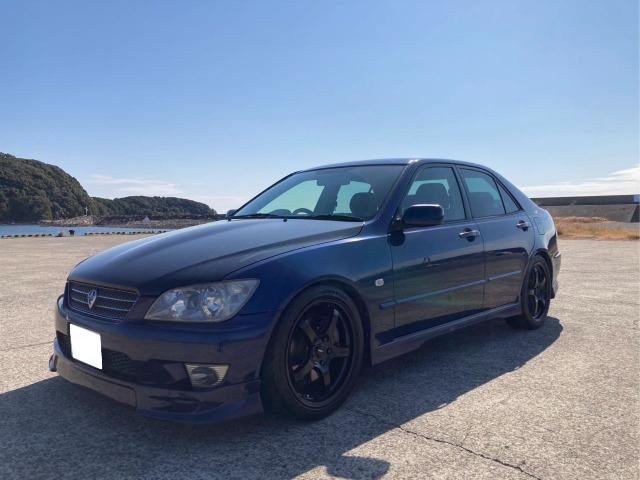 2004 Toyota Altezza