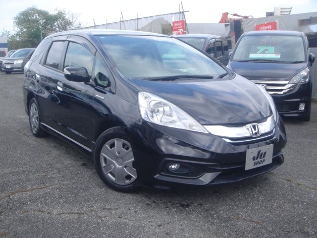 2013 Honda FIT Shuttle