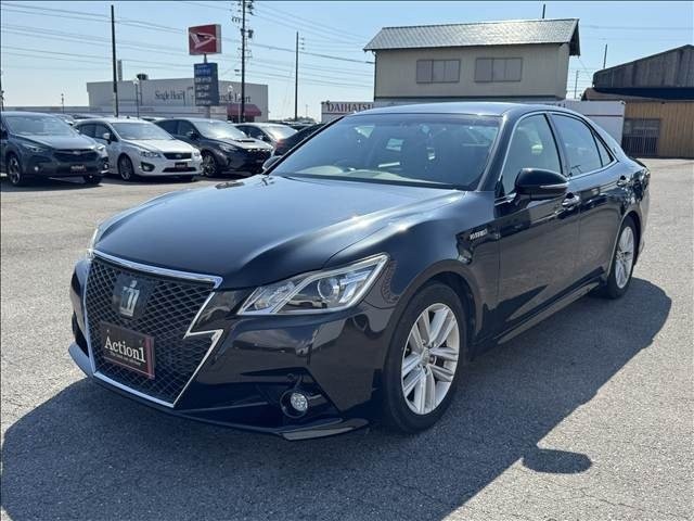 2013 Toyota Crown