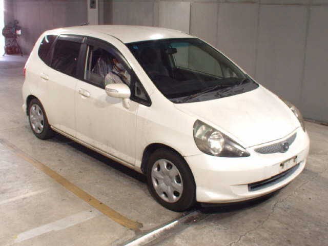 2005 Honda FIT