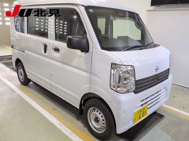 Nissan Clipper V