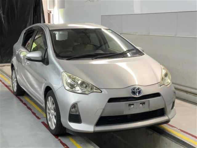 2013 Toyota Aqua