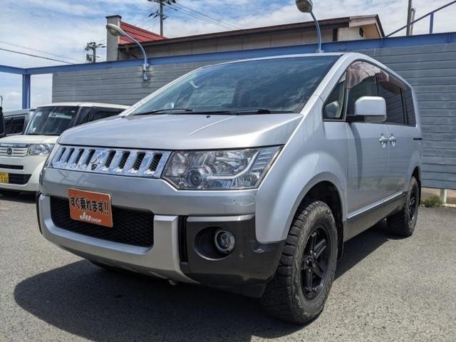 2010 Mitsubishi Delica D5
