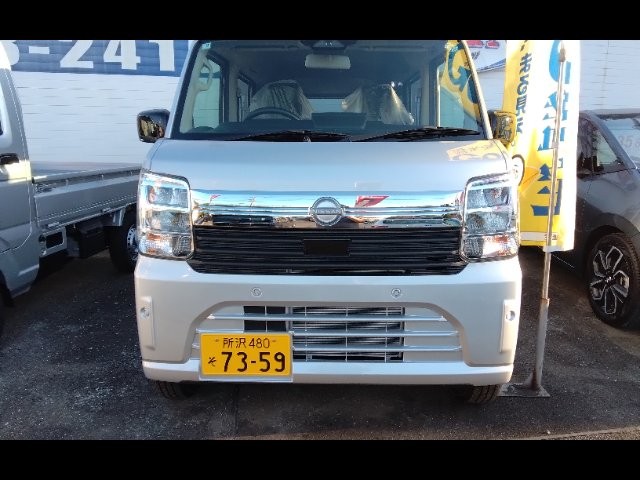 Nissan Clipper V