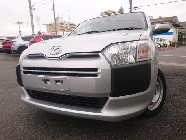 2020 Mazda Familia V