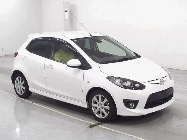 2010 Mazda Demio