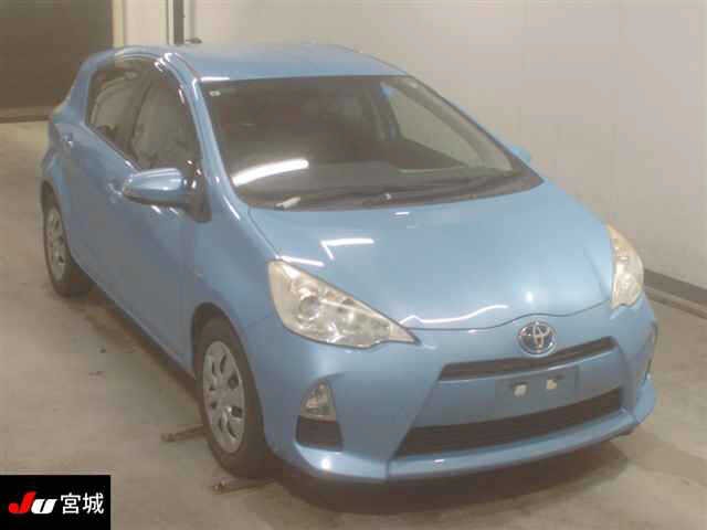 2013 Toyota Aqua