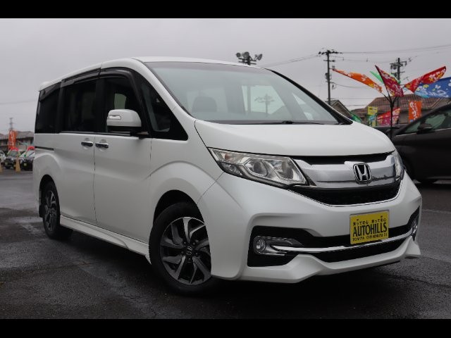 2015 Honda Step Wagon