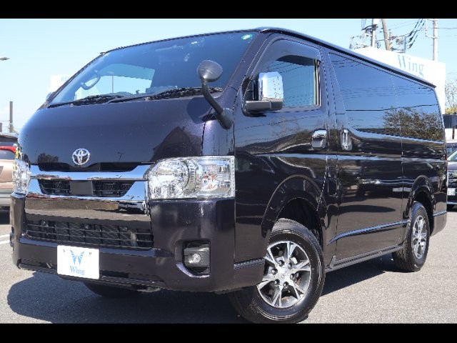 Toyota Hiace V