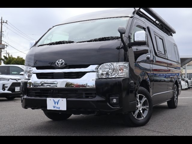 Toyota Hiace V