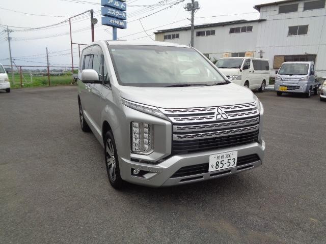 2020 Mitsubishi Delica D5