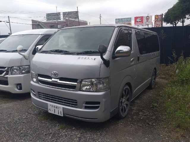 2007 Toyota Hiace V
