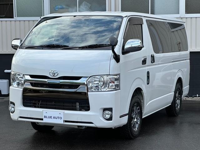 2019 Toyota Hiace V