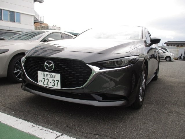 2022 Mazda MAZDA3