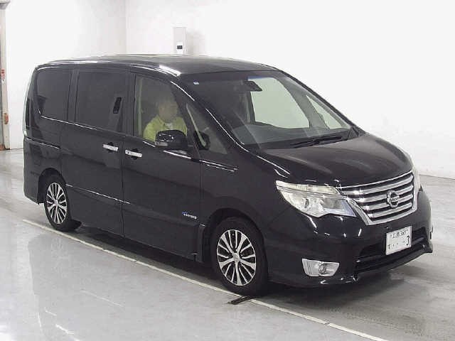 2015 Nissan Serena HV