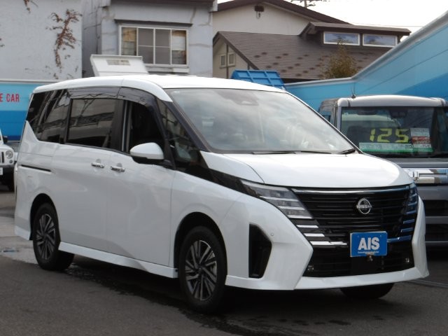 2023 Nissan Serena