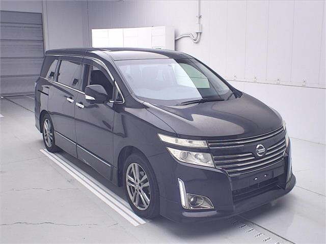 2013 Nissan Elgrand