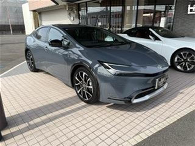 2024 Toyota Prius PHV