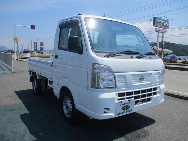 2017 Nissan NT100 Clipper T