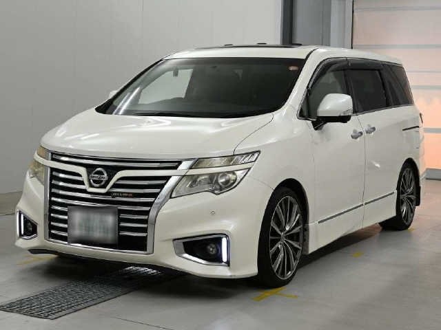 2014 Nissan Elgrand