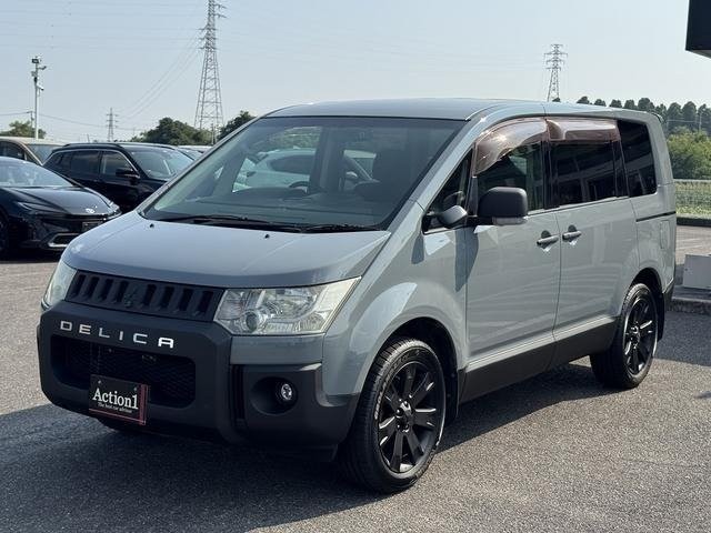 2009 Mitsubishi Delica D5