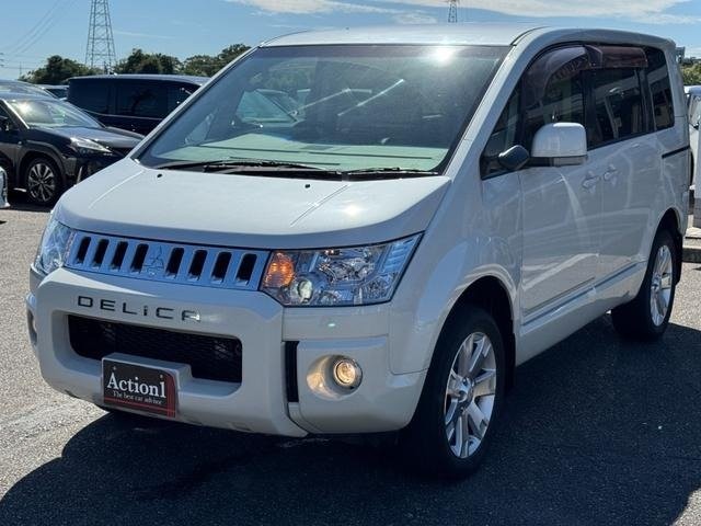 2013 Mitsubishi Delica D5