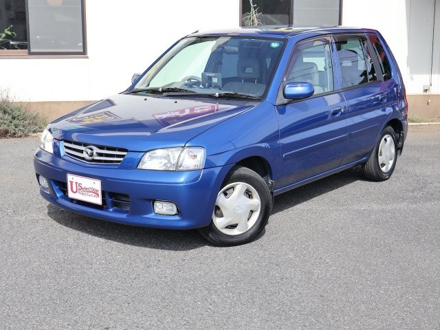 2001 Mazda Demio
