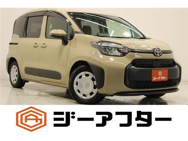 Toyota Sienta HV