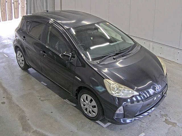 2013 Toyota Aqua