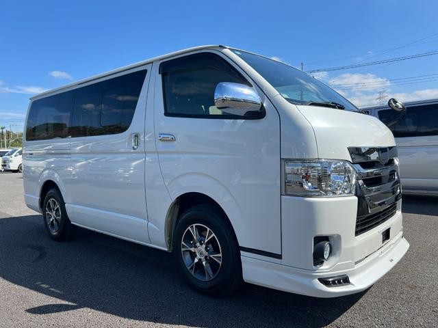 2018 Toyota Hiace V