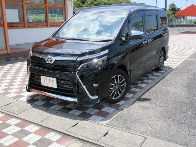 2020 Toyota Voxy