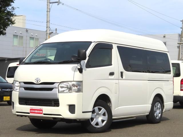Toyota Hiace V